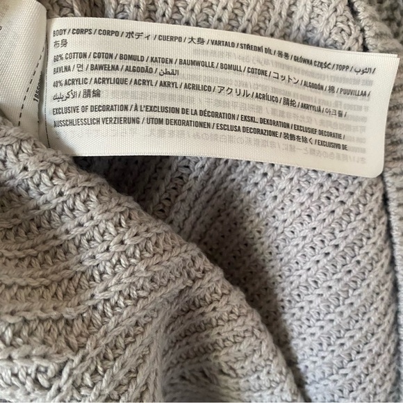 Abercrombie & Fitch Crewneck Pull Over Knit Balloon Sleeve Sweater - Picture 5 of 5